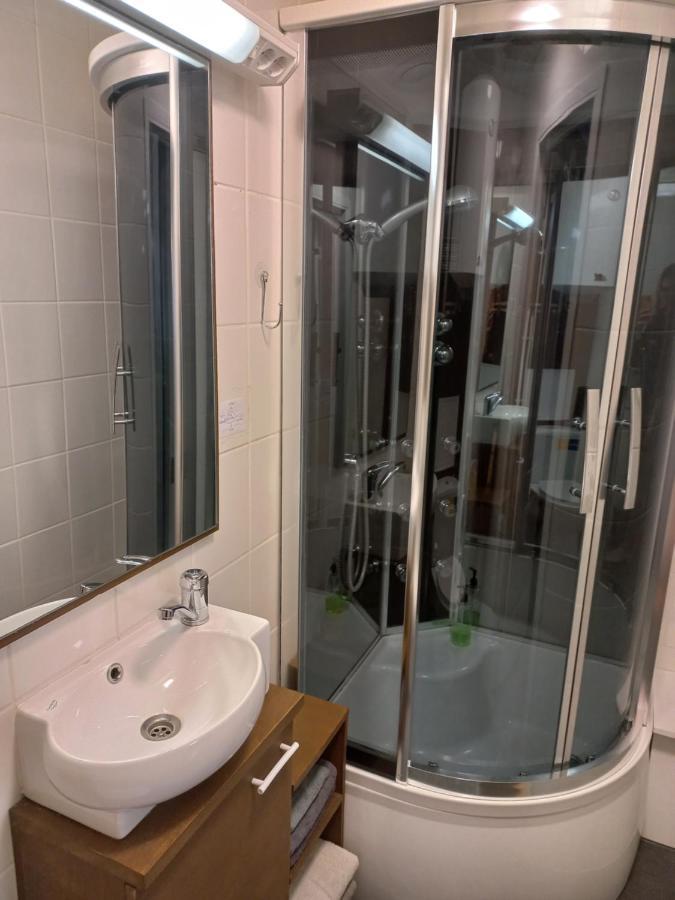Old Town Apartment Валга Экстерьер фото